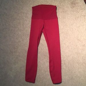 Lululemon red high waisted leggings. Size 4.